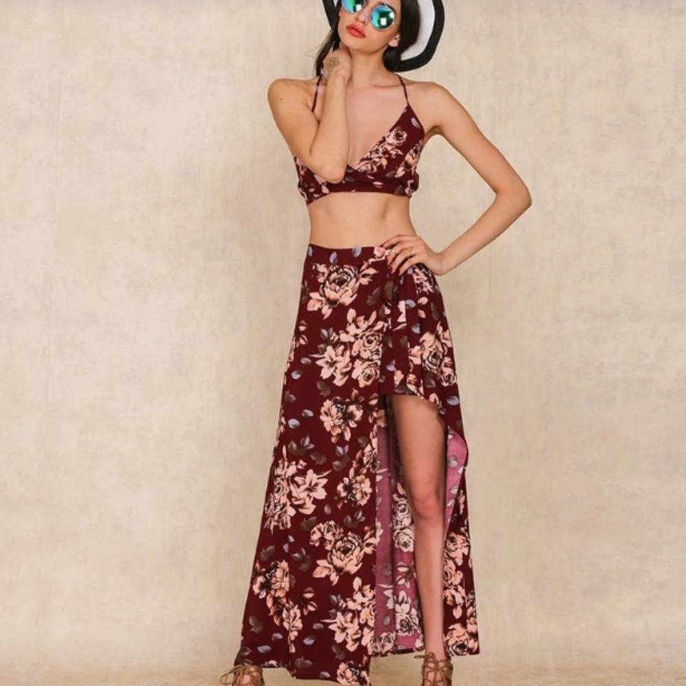 Flower print 2 piece lace up halter with skirt
